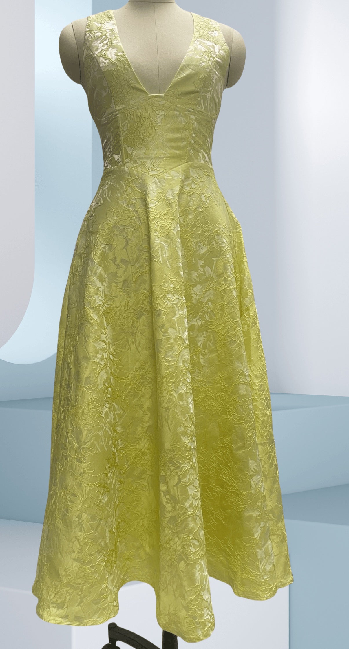 Elegant V-Neck Halter Floral Jacquard Evening Dress - Backless Sleeveless A-Line Gown With Waist Accent For Women