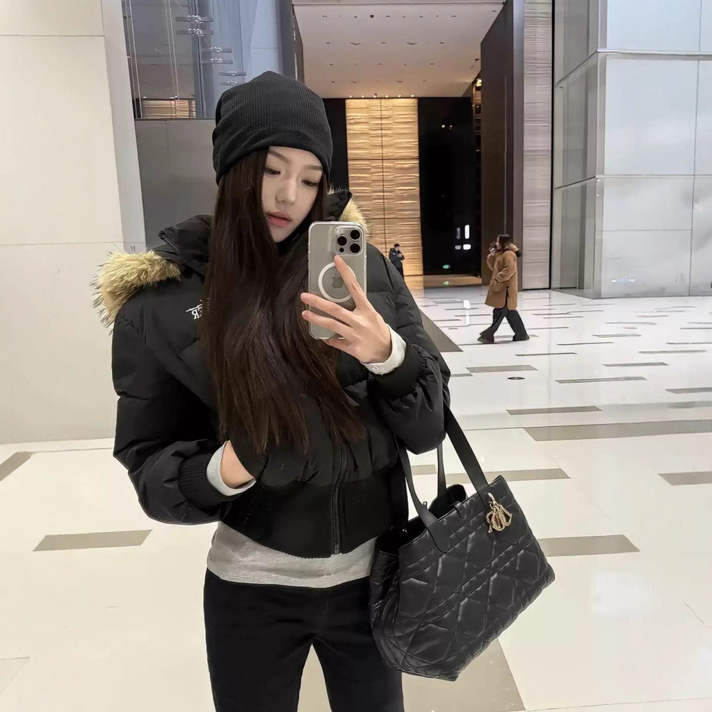 American Winter Short Faux Fur Collar Padded Coat For Women